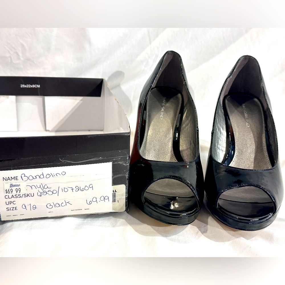 Shiny Black Open Toe Bandolino Myla Women's 3 Inch Pumps High Heels Size 9.5